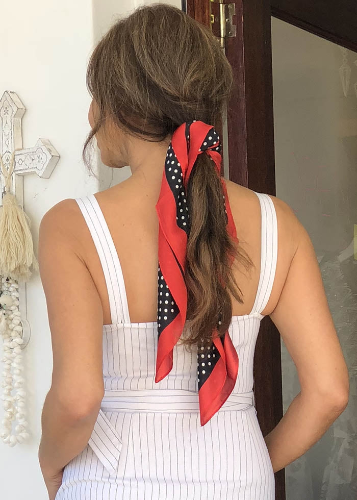 Silk scarf - Black and Red