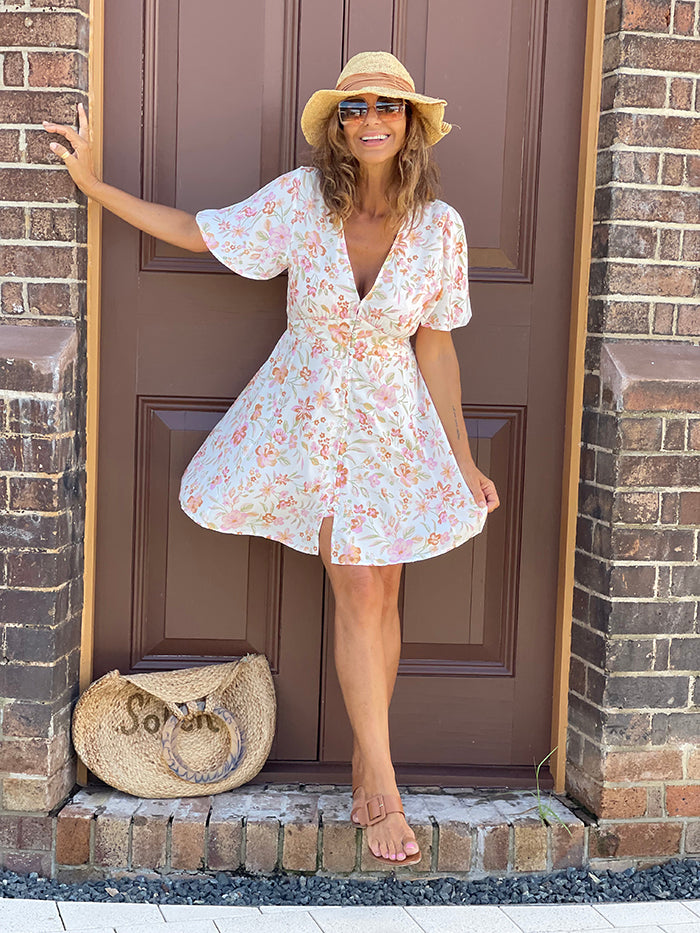 marlise floral mini dress Meluse Pink Floral Mini Dress - US 14