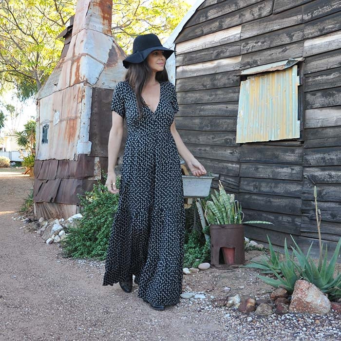Black floaty on sale maxi dress