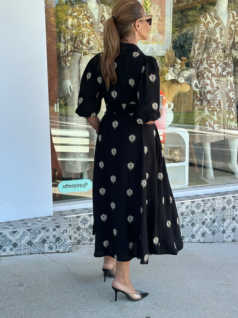 Evy Embroidery Dress - Black