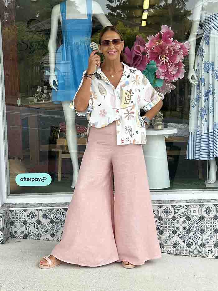 Blush Wide Leg Highwaisted Pants