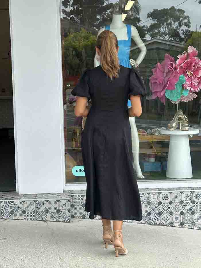 Black Linen Twist Maxi Dress