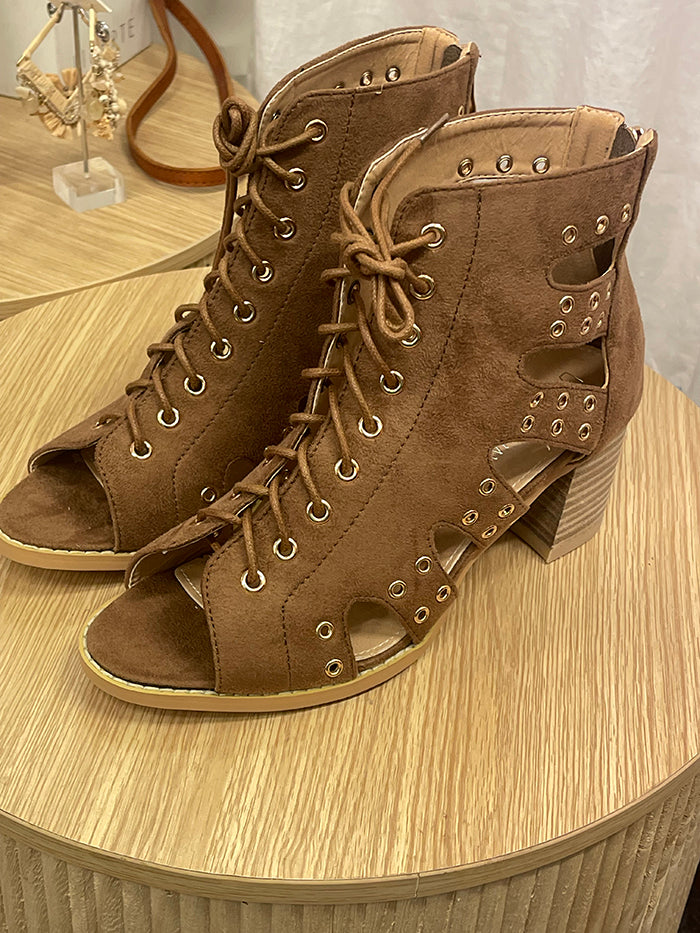 Sabrina Lace Up Heel - Mocha