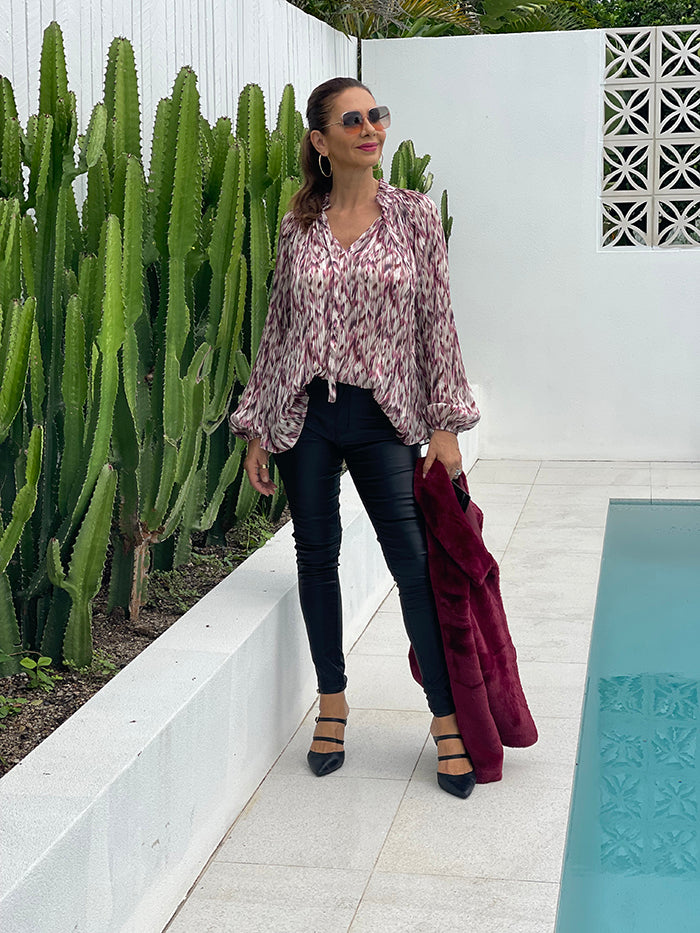 Sahrii Pleated Top