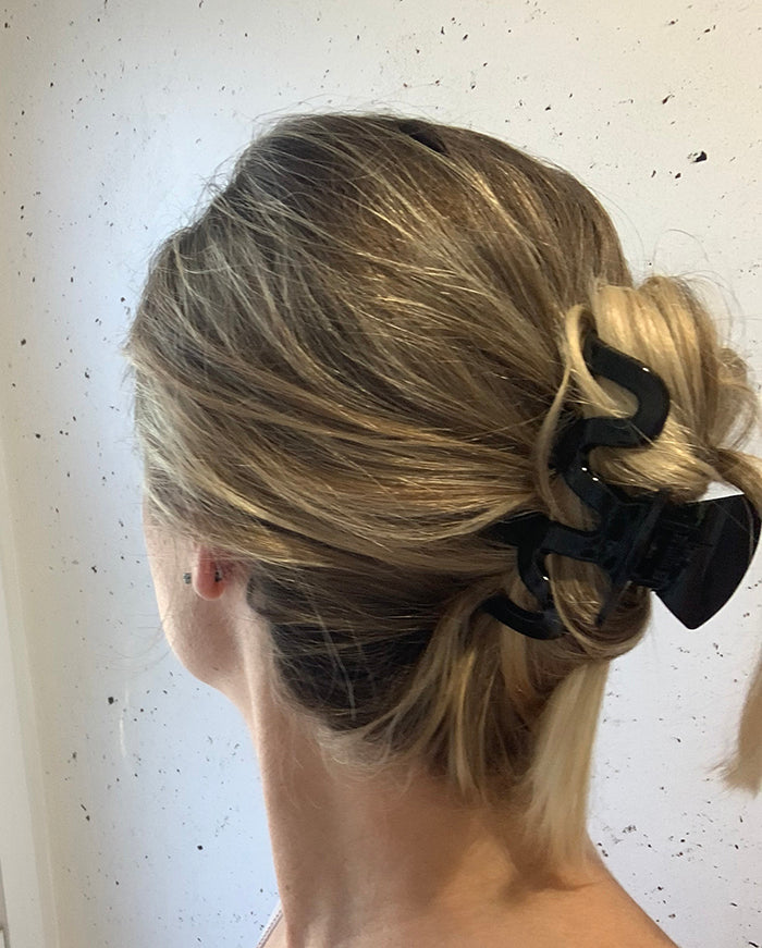 Squiggle Claw Clip - Black