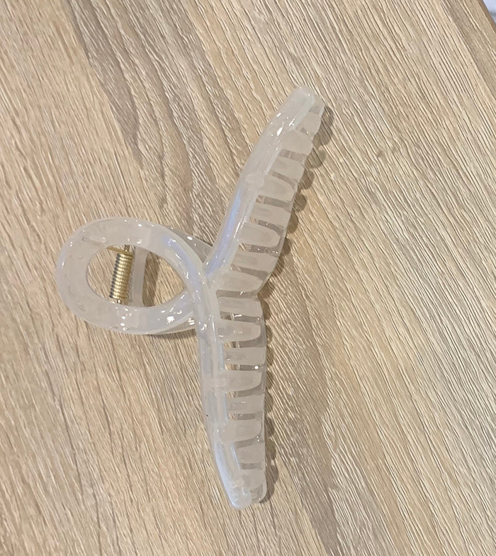 Twisted Claw Clip - Clear