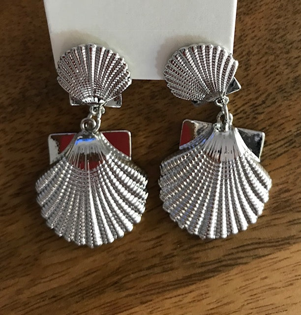 Seashell Drop Earrings - Silver