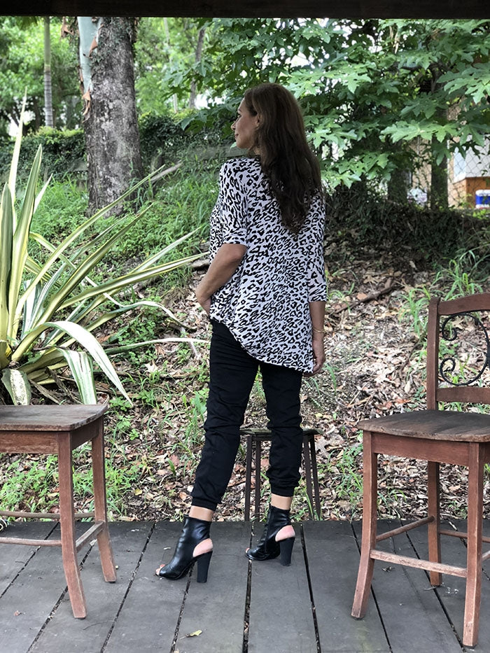 Raja Top - Blush Leopard