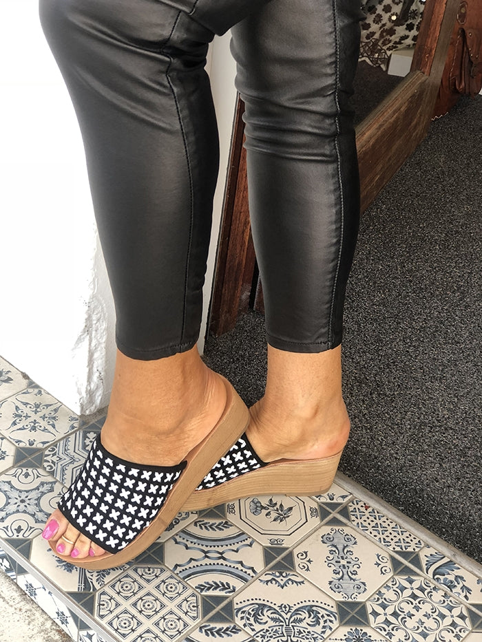 Black Cross Weave Slides