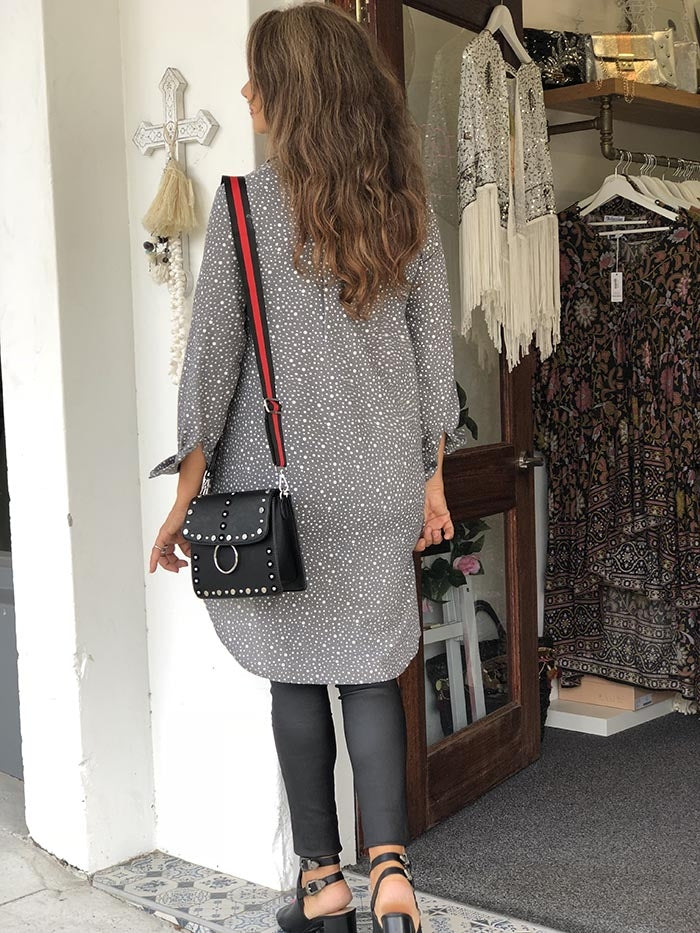 Grey Spot Hilo Top