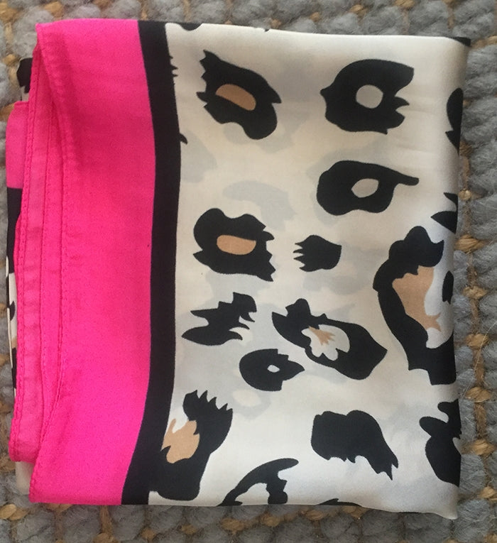 Leopard Scarf - Pink Trim