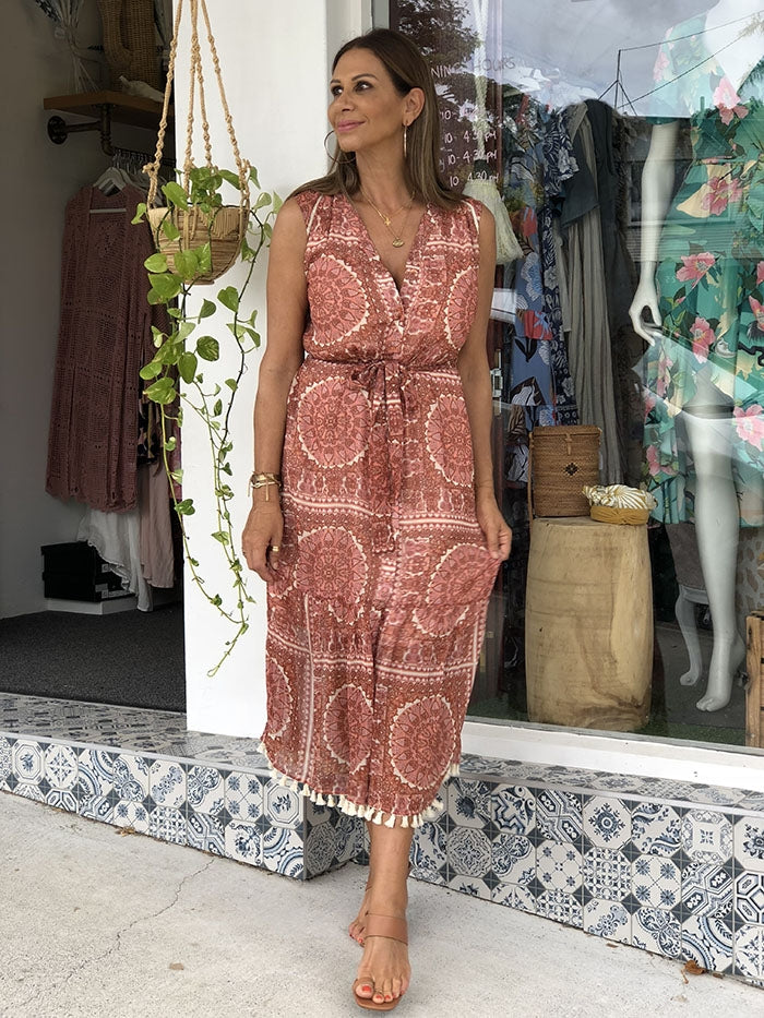 Rosa Sleeveless Dress