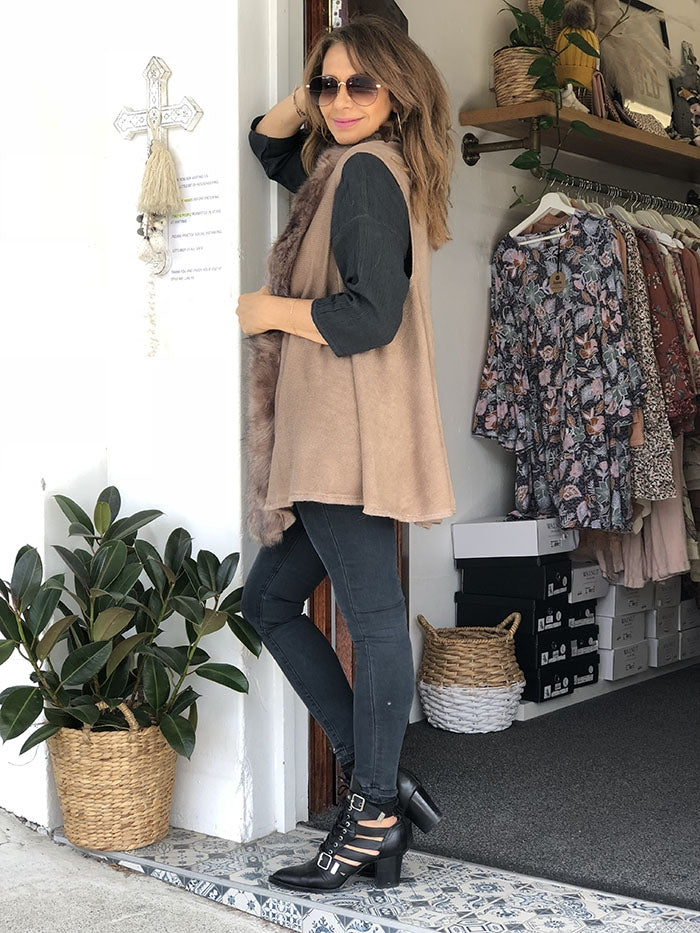 La Mocca Vest