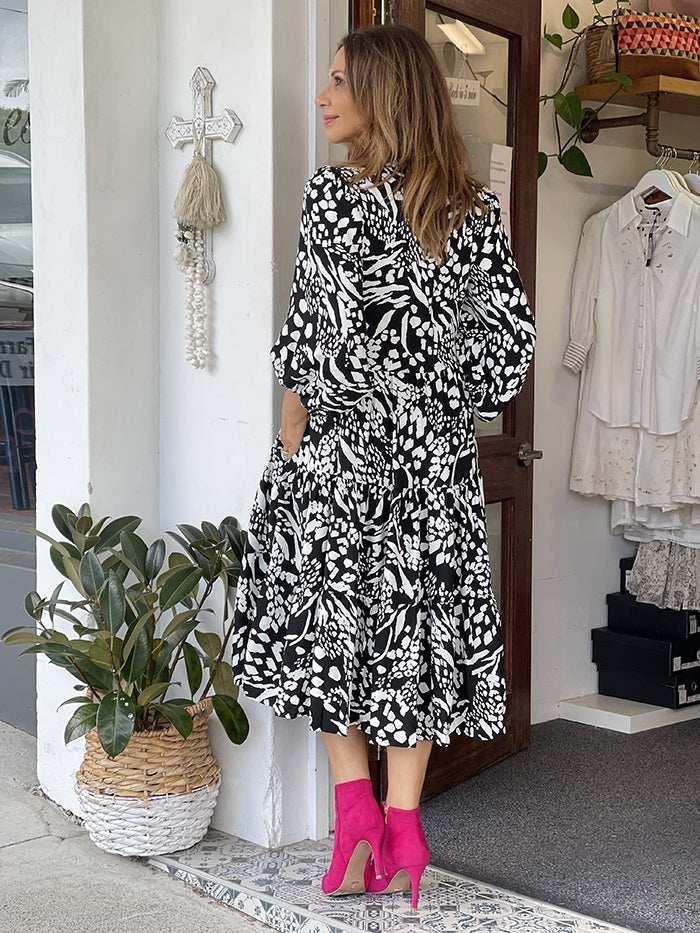 Mila Dress - Black and White