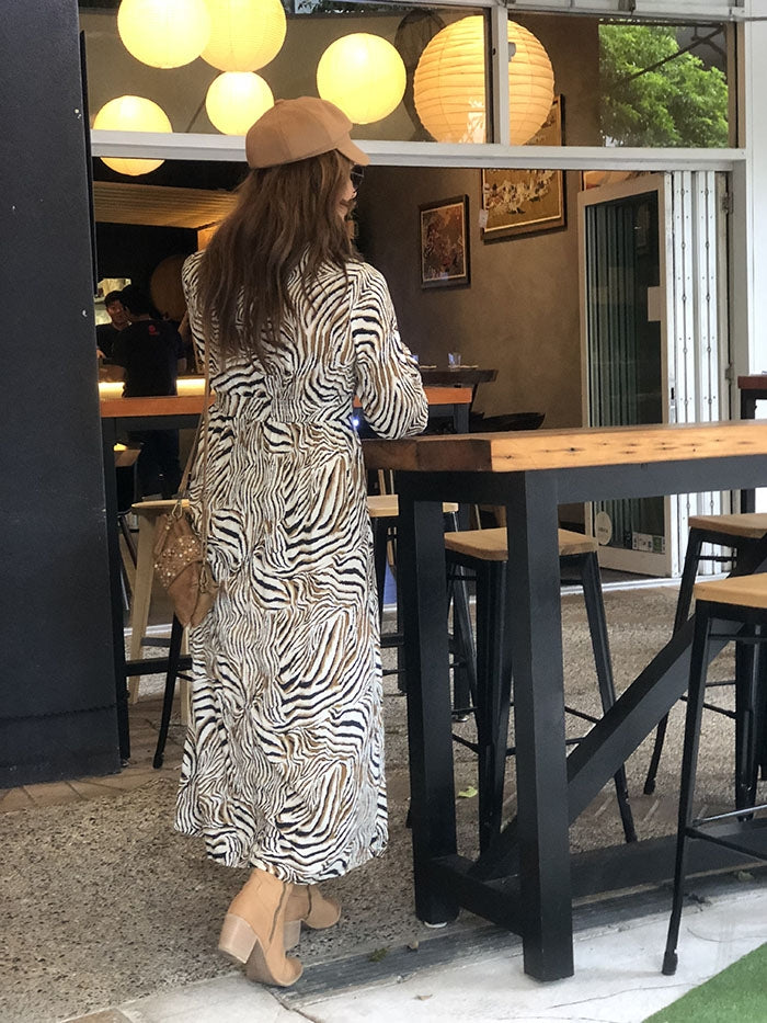 Zebra Cross Over Maxi